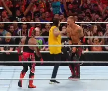 乐鱼体育 官方平台-里尔训练开放日，赛后完成体检引欢呼，国王杯在即，年轻球员得到机会